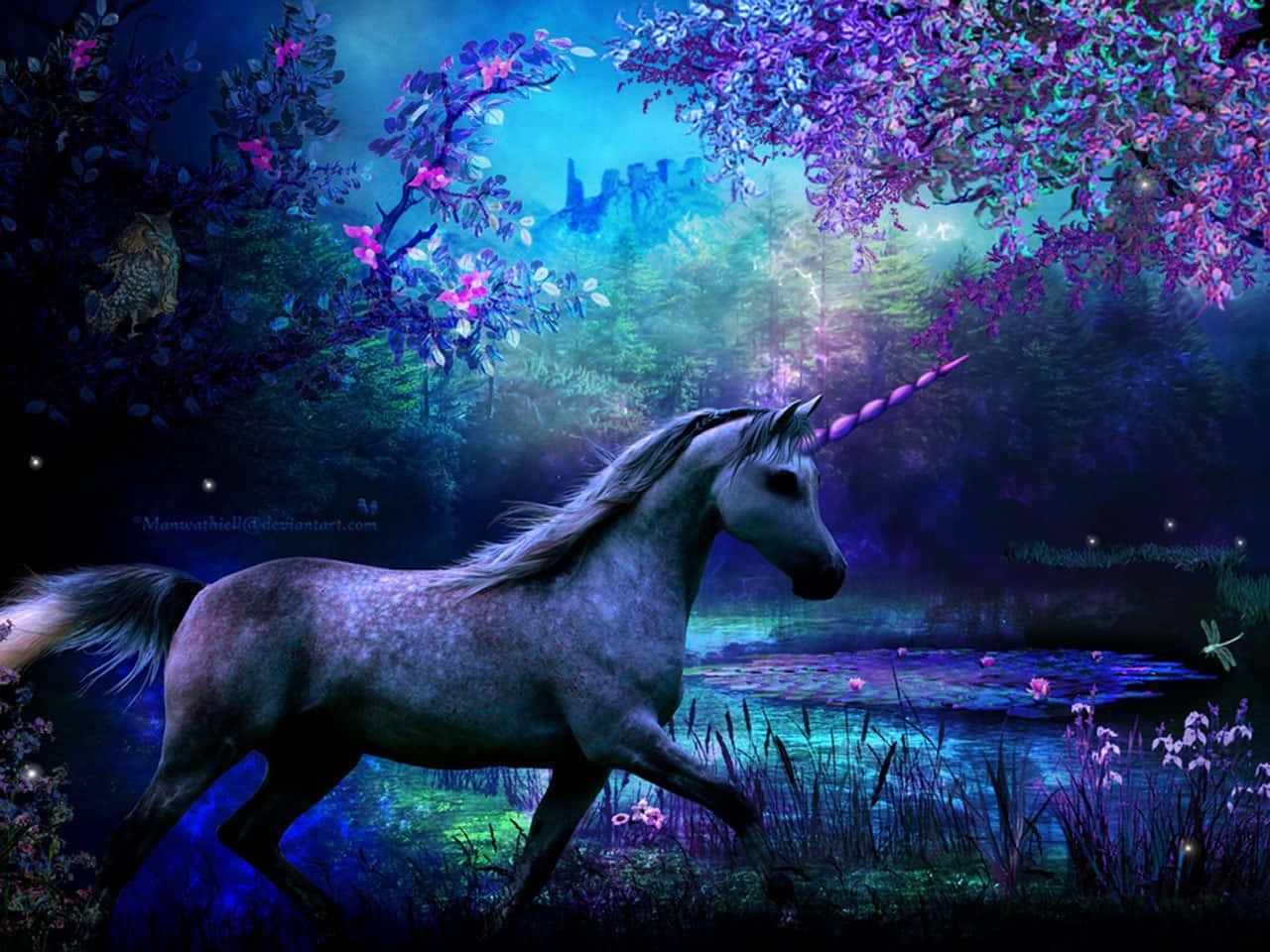 ยูนิคอร์นสีม่วง — สีม่วงสวยงาม GIF วอลเปเปอร์