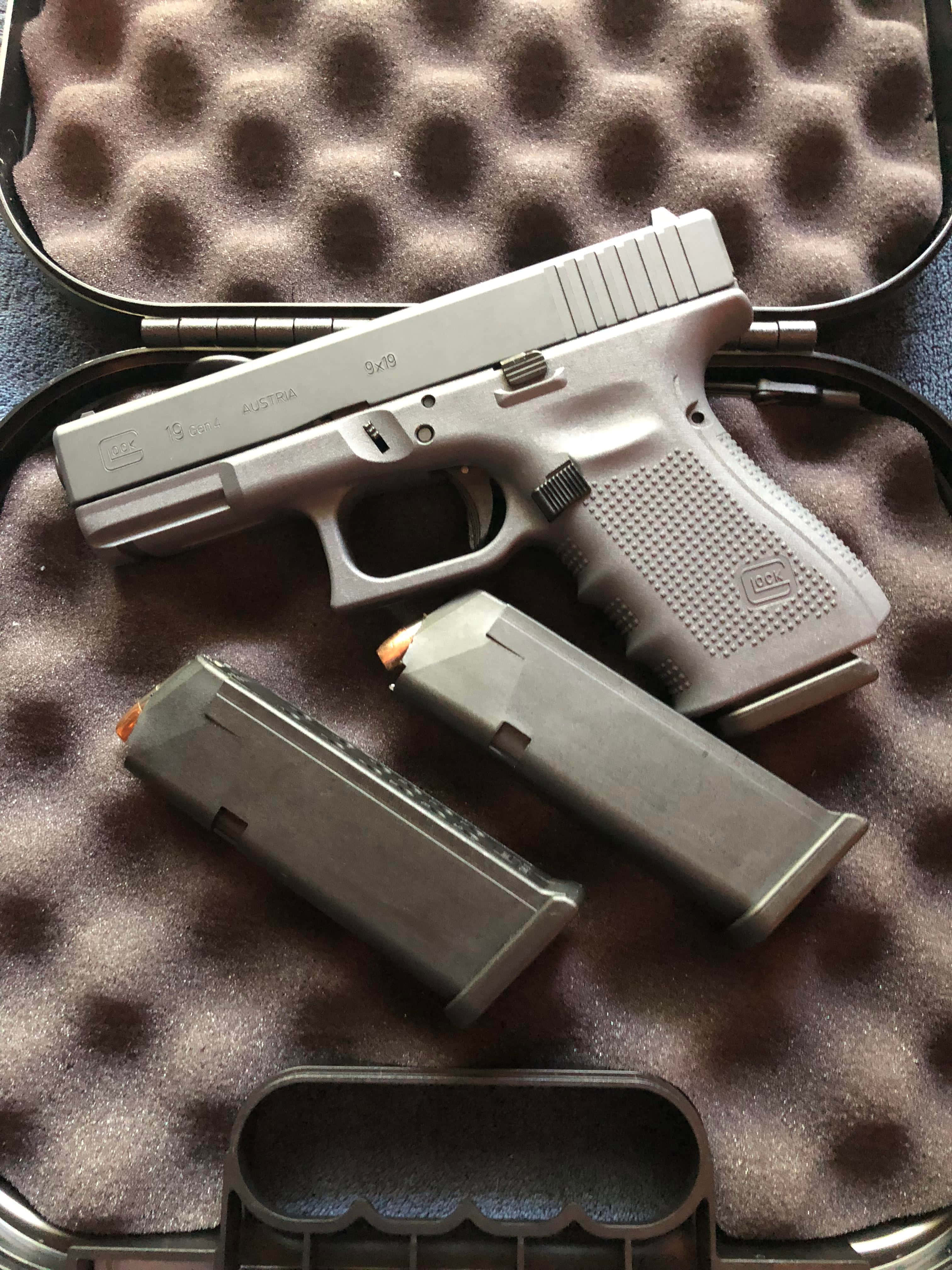 รูปภาพ ปืนกึ่งอัตโนมัติ Glock 19 วอลเปเปอร์