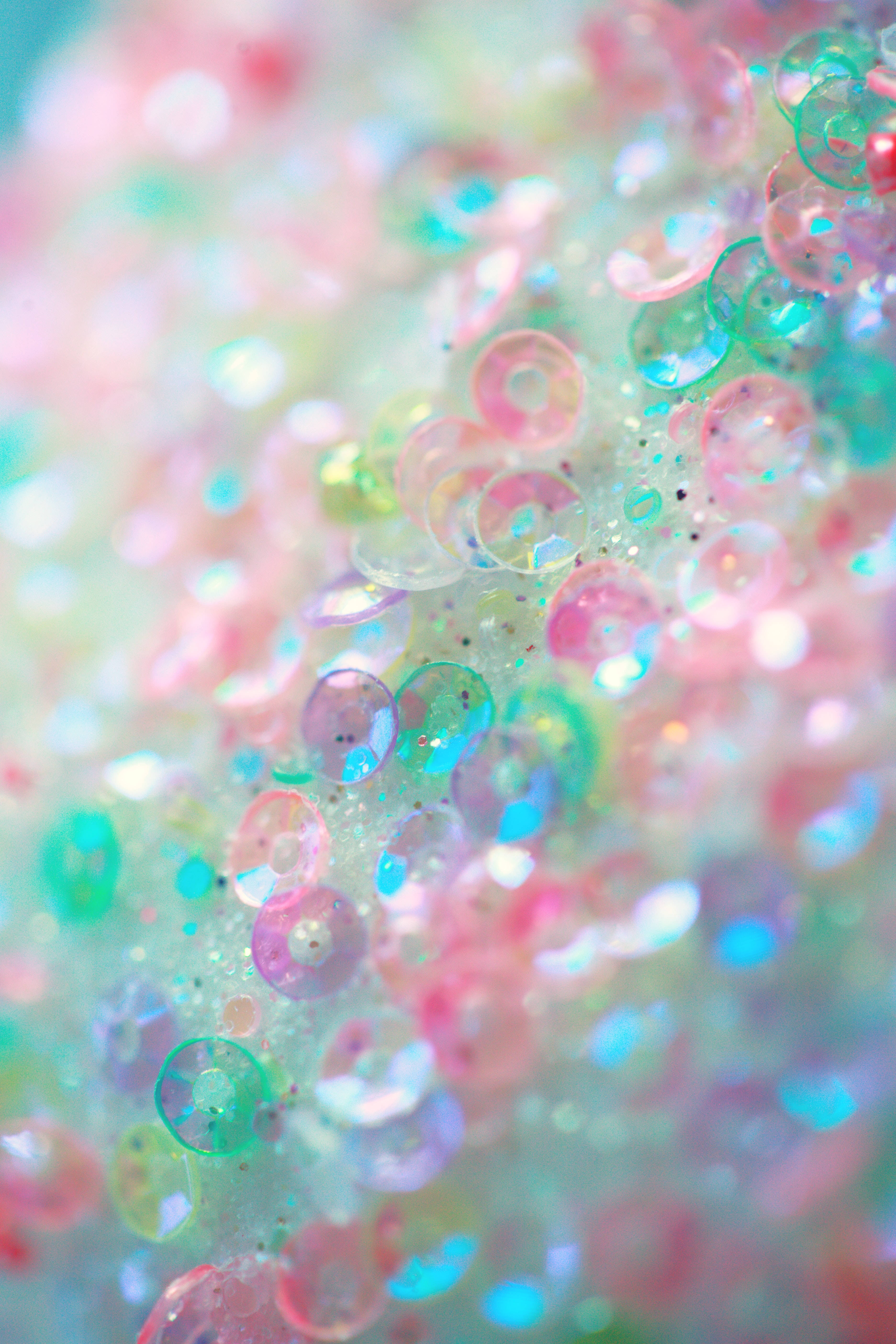 ลวดลายสวยงามน่าหลงใหลด้วยเลื่อม วอลเปเปอร์