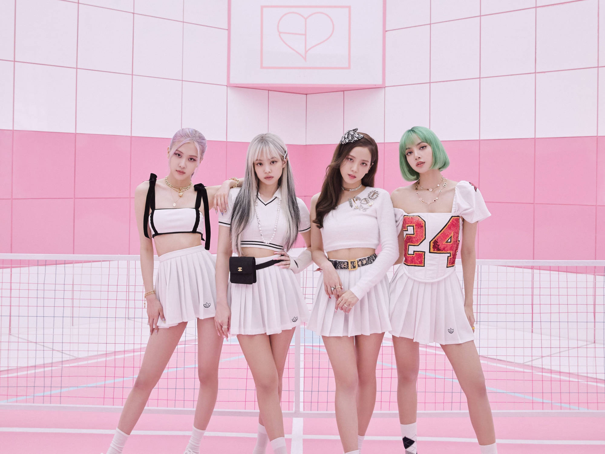 สมาชิกวง Blackpink ในชุดเทนนิส สำหรับวอลเปเปอร์เดสก์ท็อป วอลเปเปอร์
