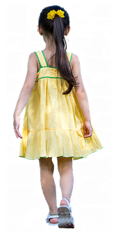 สาวน้อยในชุดเหลืองเดินจากไป วอลเปเปอร์