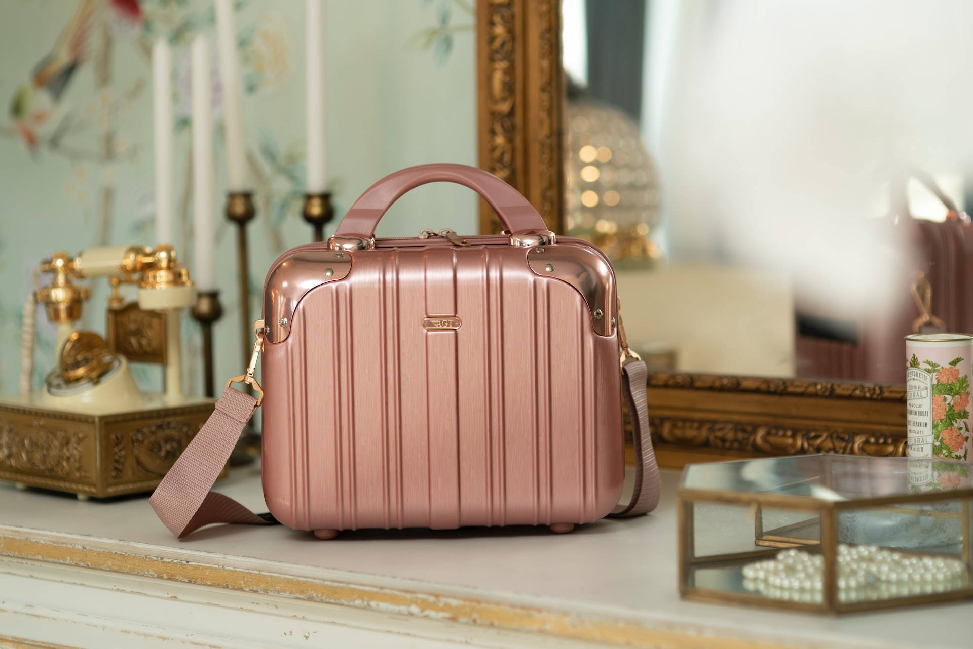 เคสสีโรสโกลด์สไตล์สวย วอลเปเปอร์