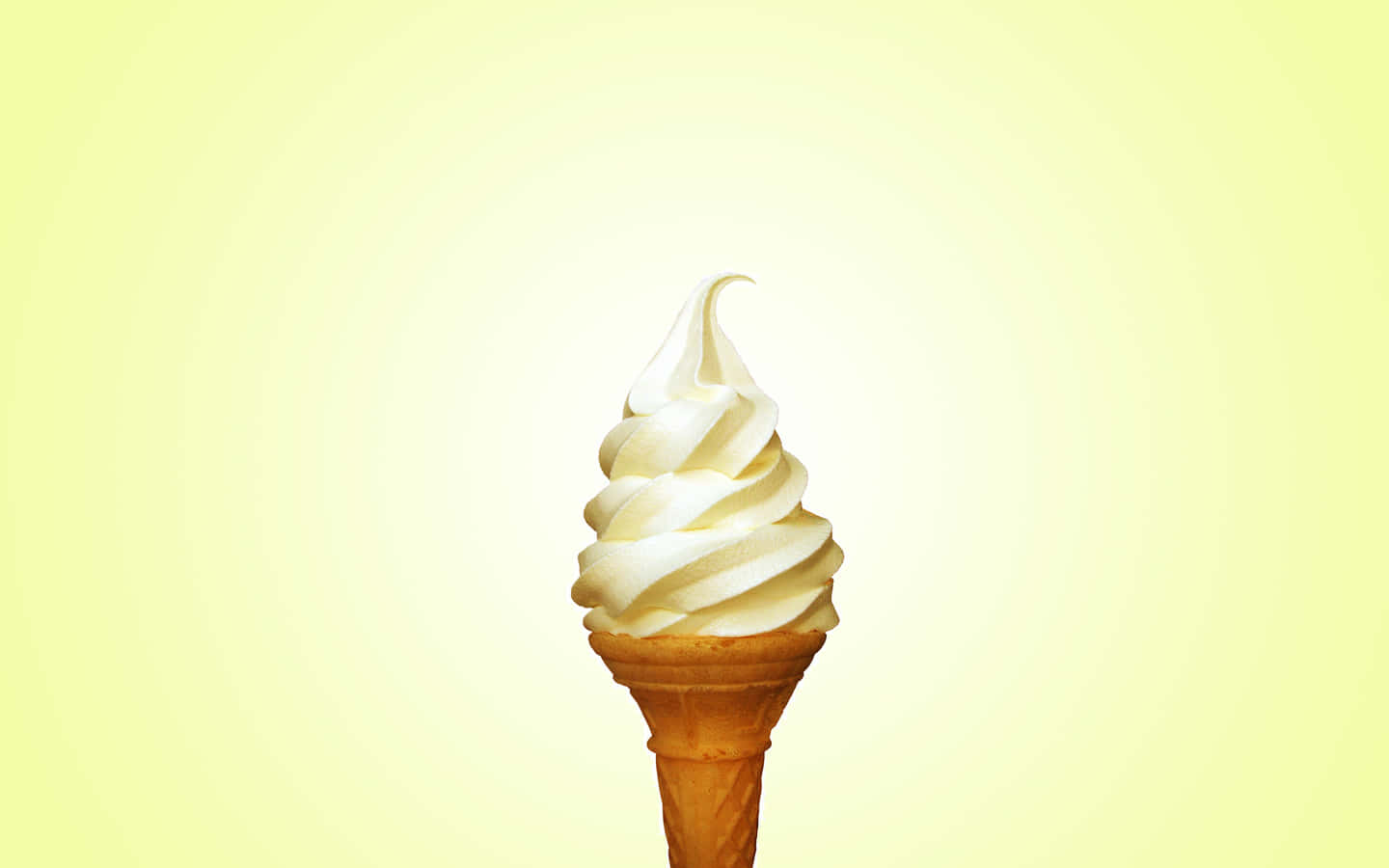 ไอศกรีมซอฟต์เสิร์ฟน่ารักในสปอตไลต์ วอลเปเปอร์