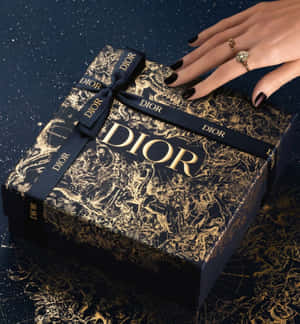 รูปภาพ Dior — Galaxy Z Flip 8 วอลเปเปอร์