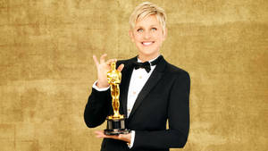 วอลเปเปอร์ Ellen Degeneres ถือรางวัลออสการ์ทองคำ — Chromebook วอลเปเปอร์