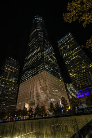 One World Trade Center นิวยอร์ก กลางคืน iPhone — เสี่ยวหมี่ แท็บเล็ต 9 โปร วอลเปเปอร์