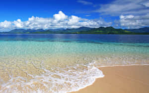 ชายหาดฟิจิอันเงียบสงบยามพระอาทิตย์ตก — 2560x1080 วอลเปเปอร์