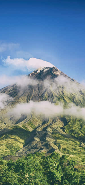 ทิวทัศน์ธรรมชาติที่น่าหลังใจสำหรับพื้นหลัง iPhone X — ZTE Axon 60 Ultra วอลเปเปอร์
