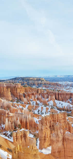 ที่ราบสูงและหินรูปทรงในอุทยานแห่งชาติ Bryce Canyon — Oppo Find X10 E วอลเปเปอร์