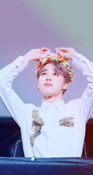 บีทีเอส จีมินน่ารักกับพวงดอกไม้บนหัว — น่ารัก bts วอลเปเปอร์