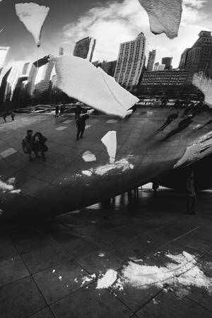 ภาพขาวดำของ The Bean ในชิคาโกที่มีหิมะ — หัวเว่ย เมทแพด แอร์ (2026) วอลเปเปอร์