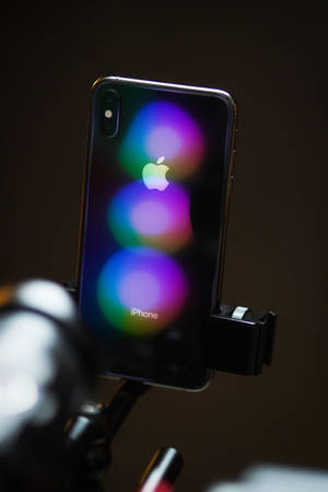 วอลเปเปอร์ภาพสะท้อน iPhone xs max