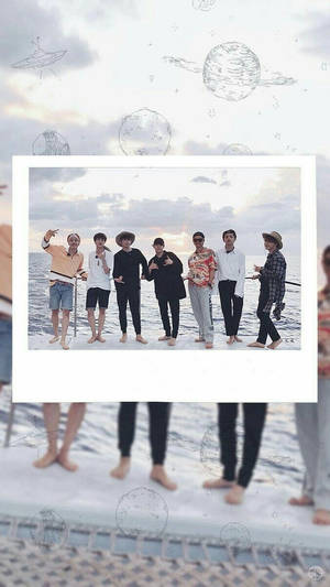 ภาพโพลารอยด์สวยๆของ BTS บนเรือยอทช์ — สุนทรียภาพ BTS วอลเปเปอร์