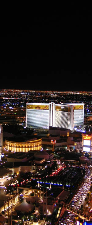 มุมมองจากบนลงล่าง Las Vegas กลางคืน — กาแล็กซี่ Z Flip 6 วอลเปเปอร์