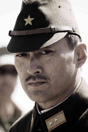 เคน วาตานาเบ จดหมายจากอิโวจิมา (2006) — หัวเว่ย เมทแพด 12 X (2025) วอลเปเปอร์