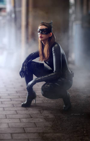 วอลเปเปอร์แคตวูแมนใน The Dark Knight — Galaxy Tab S9 วอลเปเปอร์
